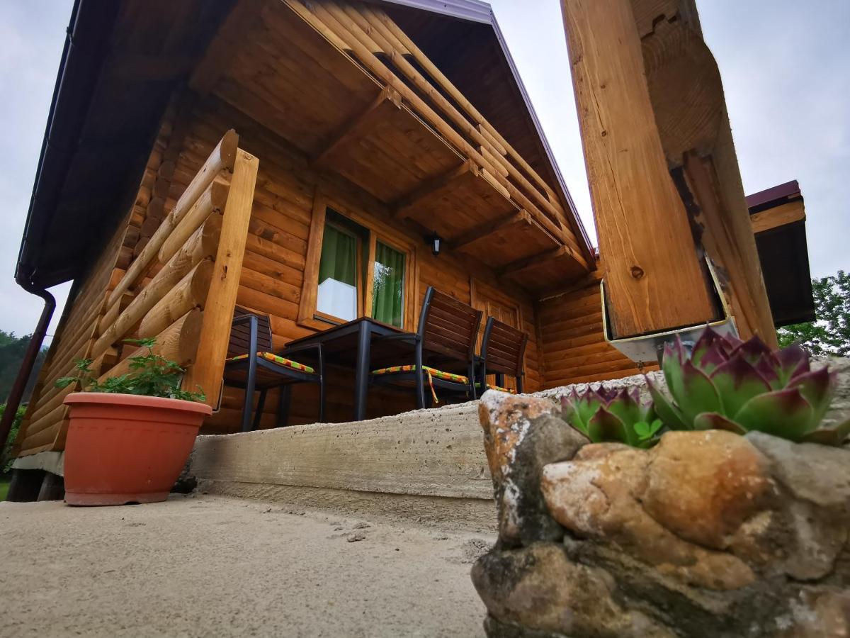 Wooden House "Una" Kulen Vakuf Exterior photo